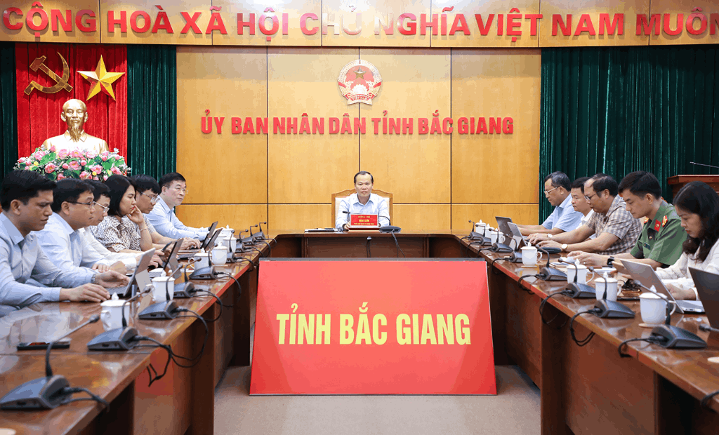 Prime Minister Pham Minh Chinh: Drastically implement "3 strengthen", "5 step up" in digital...|https://video.bacgiang.gov.vn/web/chuyen-trang-english/detailed-news/-/asset_publisher/MVQI5B2YMPsk/content/prime-minister-pham-minh-chinh-drastically-implement-3-strengthen-5-step-up-in-digital-transformation